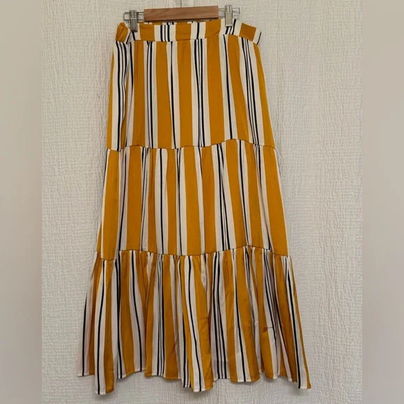 Nine West Mustard Yellow & Black Striped Tiered Maxi Skirt | Size M - Picture 1 of 3